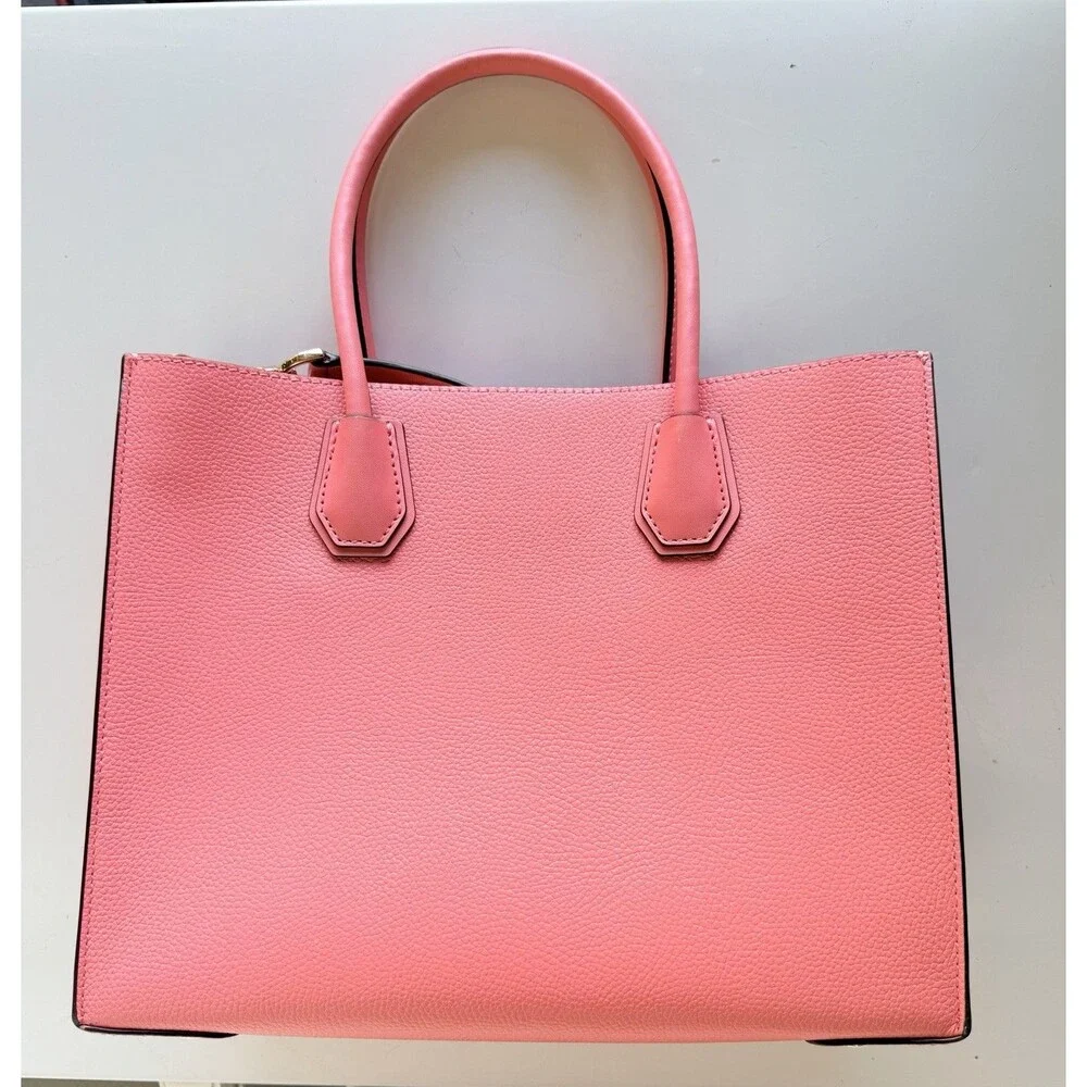 NWT Michael Kors Mercer Large Accordion Tote Pebbled Leather Grapefruit Pink - Picture 2 of 16